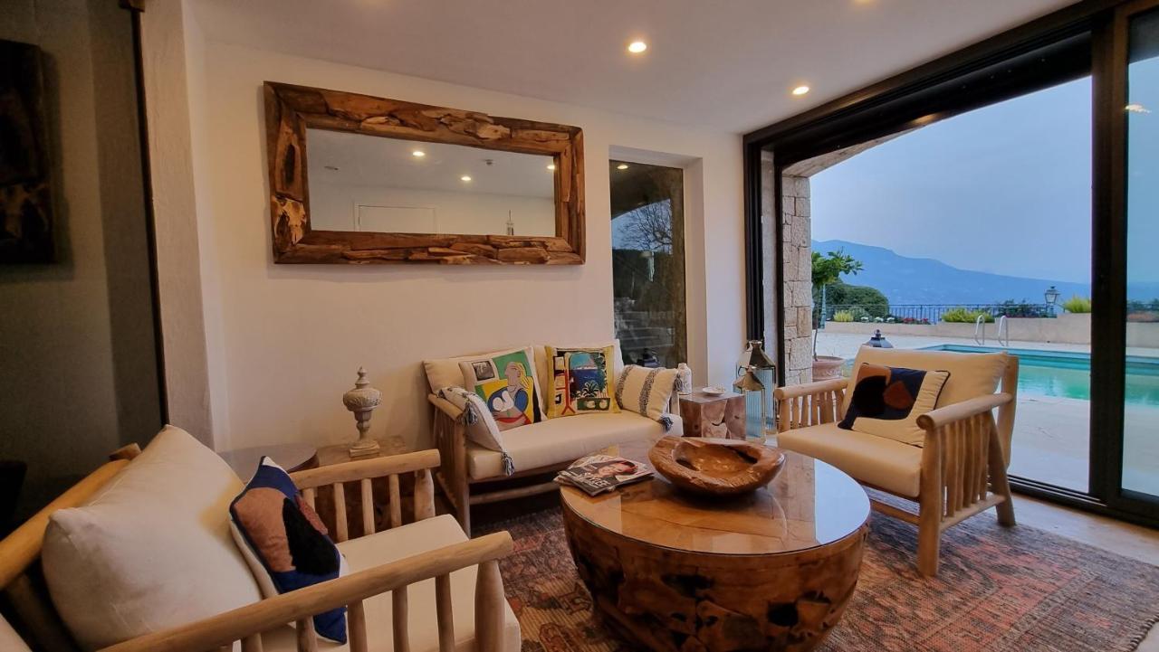 Loup Castel Boutique Hotel B&B Le Bar-sur-Loup ภายนอก รูปภาพ